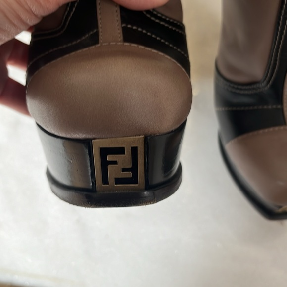 FENDI Fendista Taupe & Black Leather Platform Ankle Boots, Size 35 - Picture 10 of 16